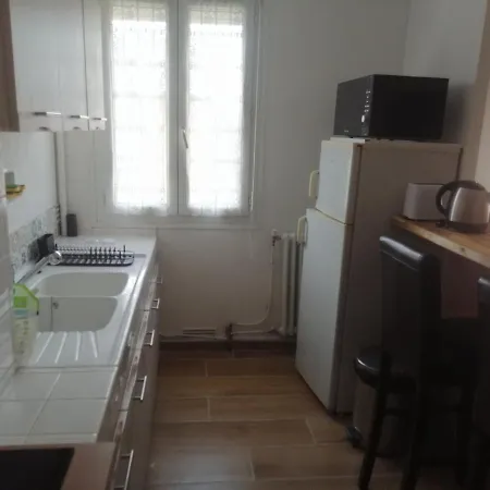 Apartment 3 Pieces Proche Du Centre *